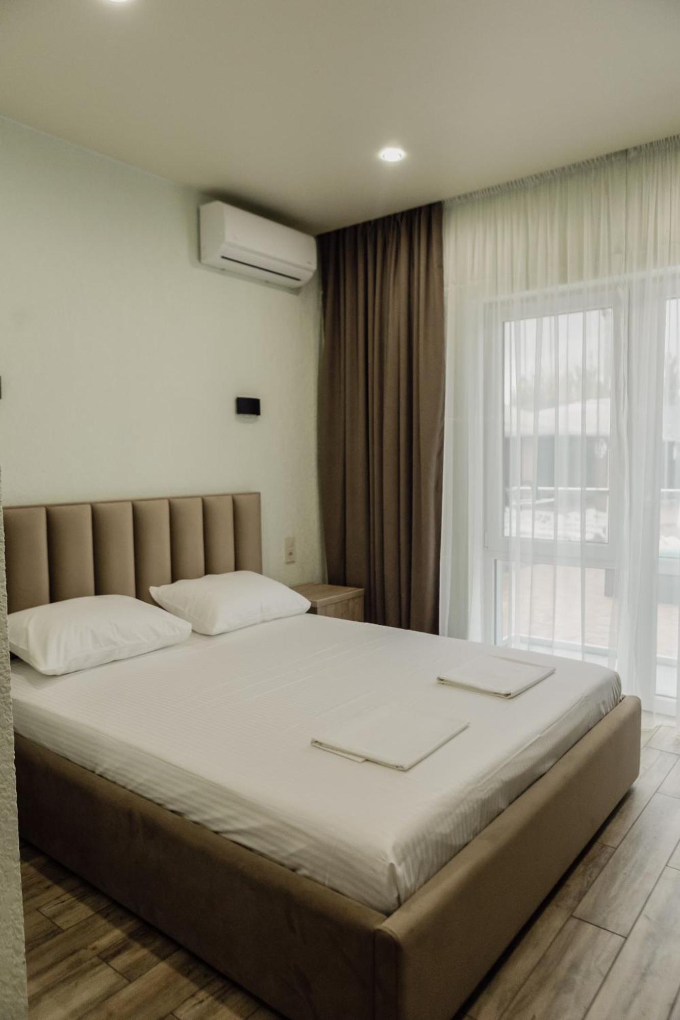 Reef Hotel Koblevo Εξωτερικό φωτογραφία